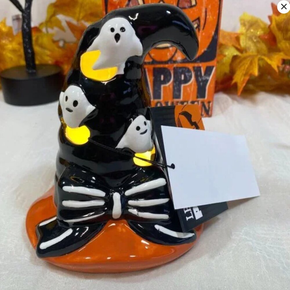 Halloween Ceramic Pierced Led Light Up Witch's Hat Flying Ghost Figurine Decor